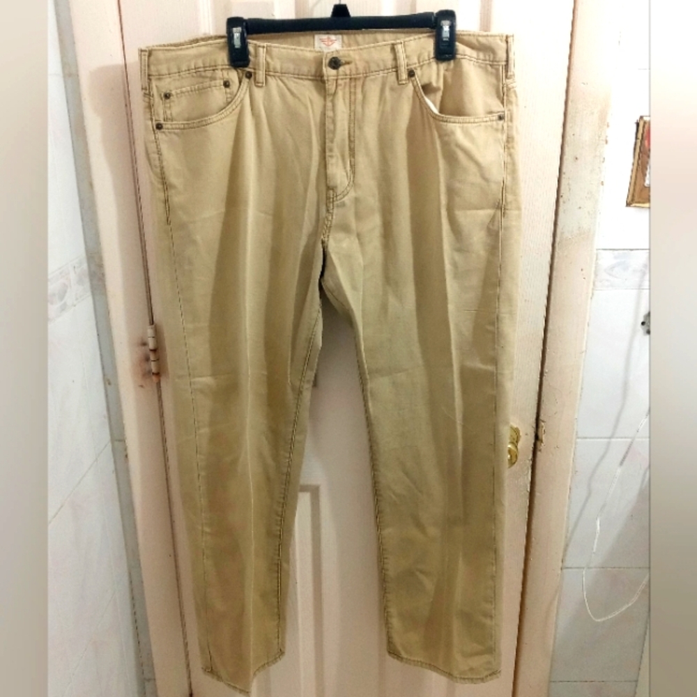 Dockers Khaki Straight Fit Jeans Size 40x29